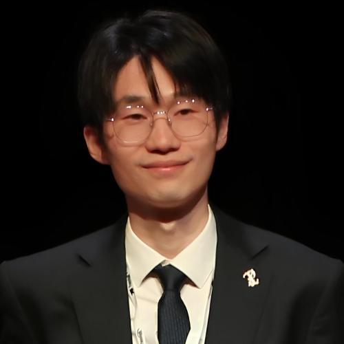 Huazhi Dong Image