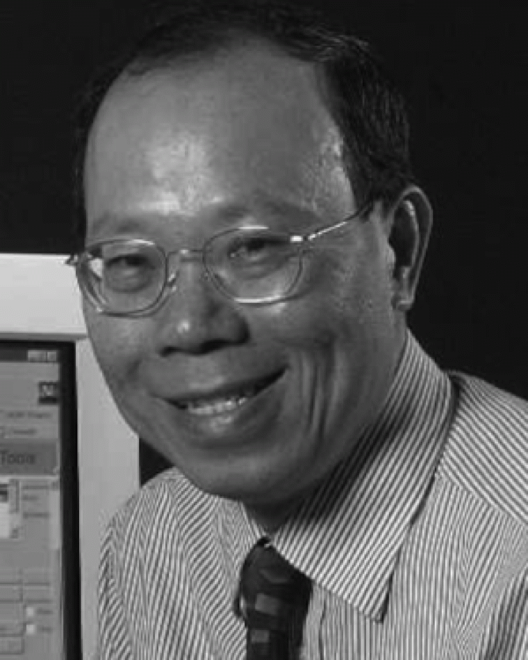 Kang Lee headshot