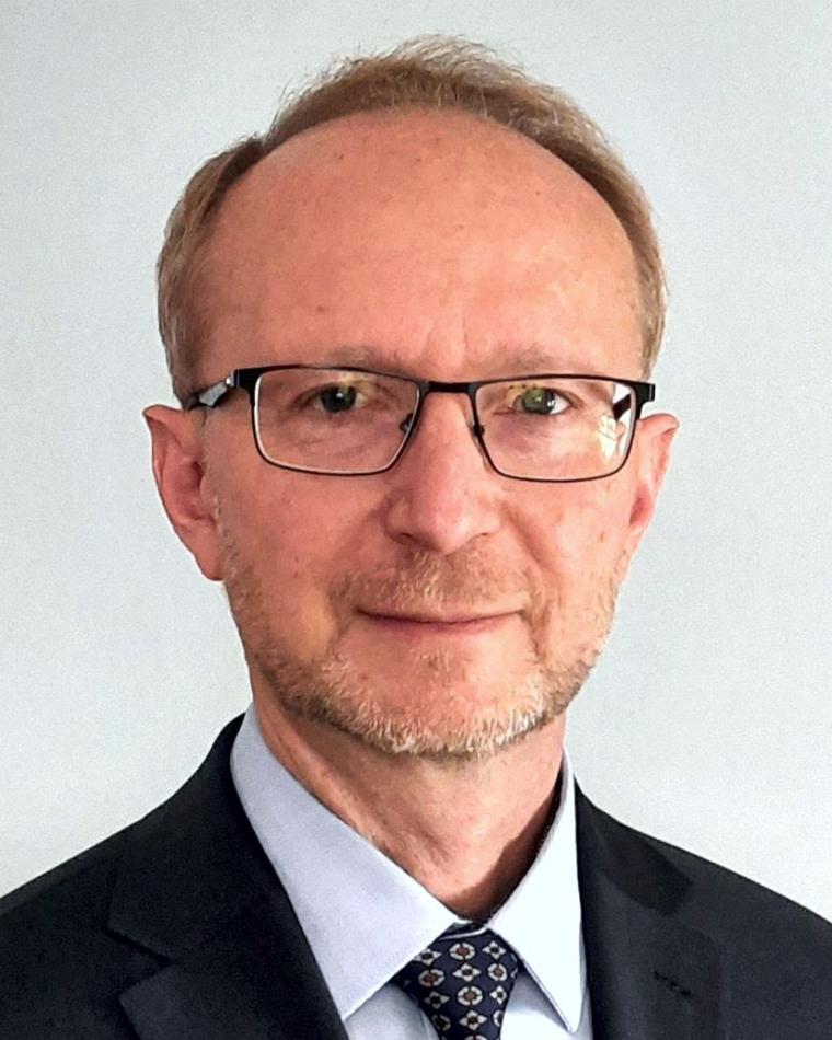 Adam G. Polak headshot