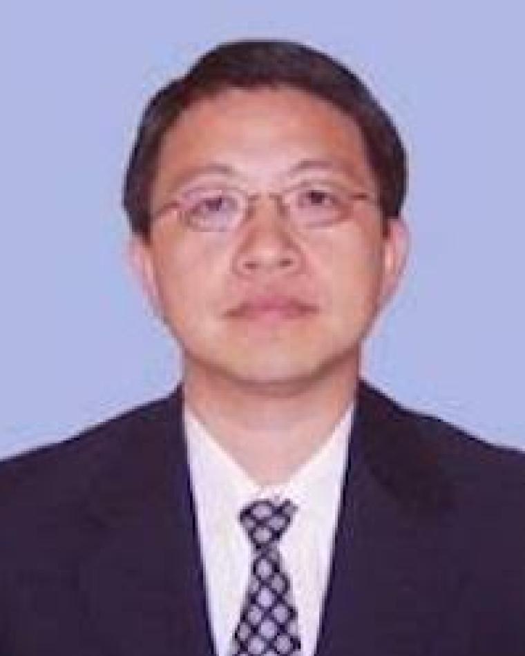 Yan Zhai headshot