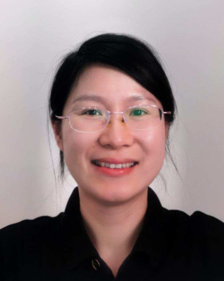 Yu Yang Headshot