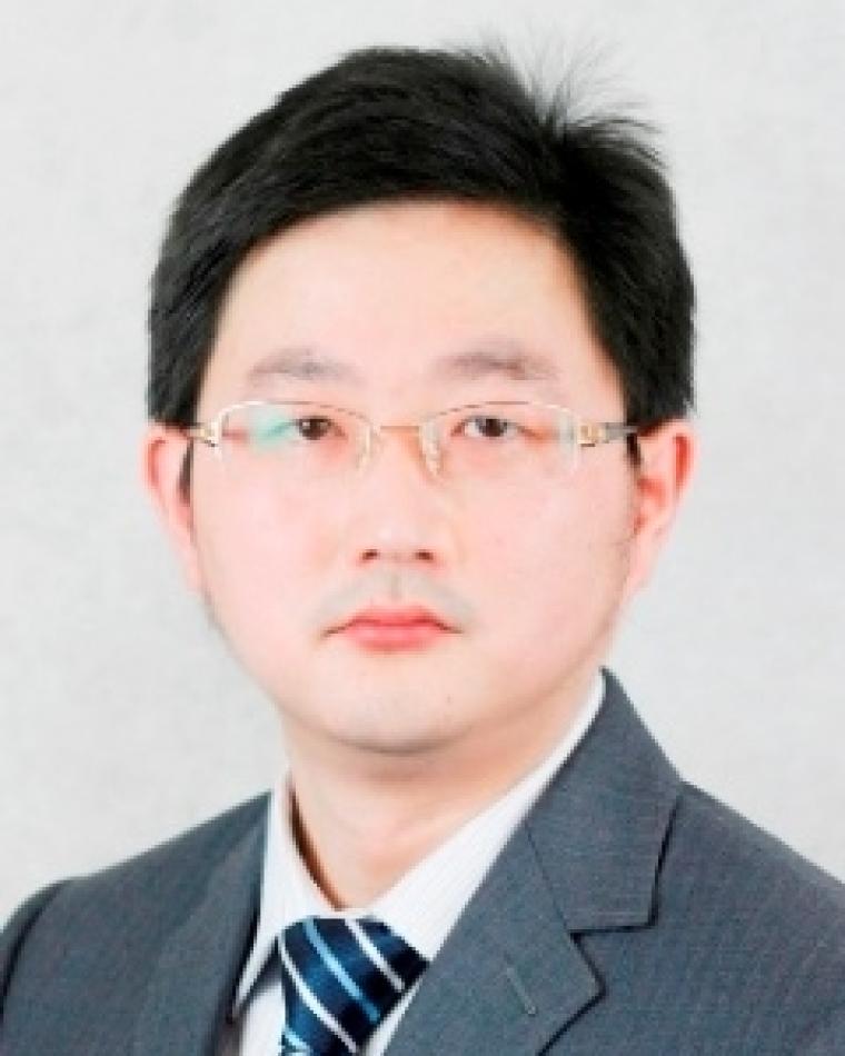 Yuhao Wang Headshot