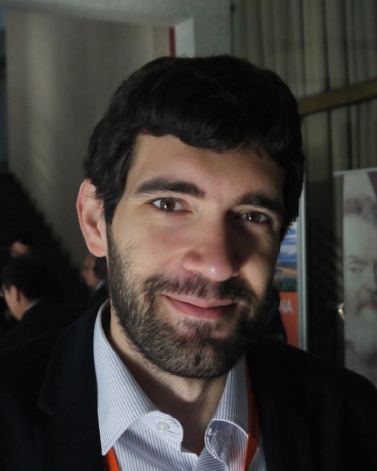 Luca Lombardo headshot