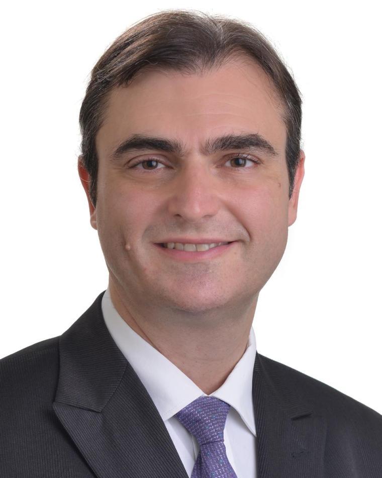 Diego Barrettino Headshot