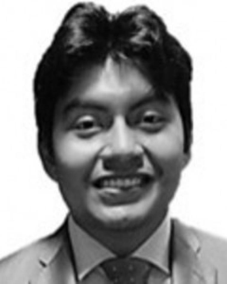 Carlos Javier Morales-Perez Headshot