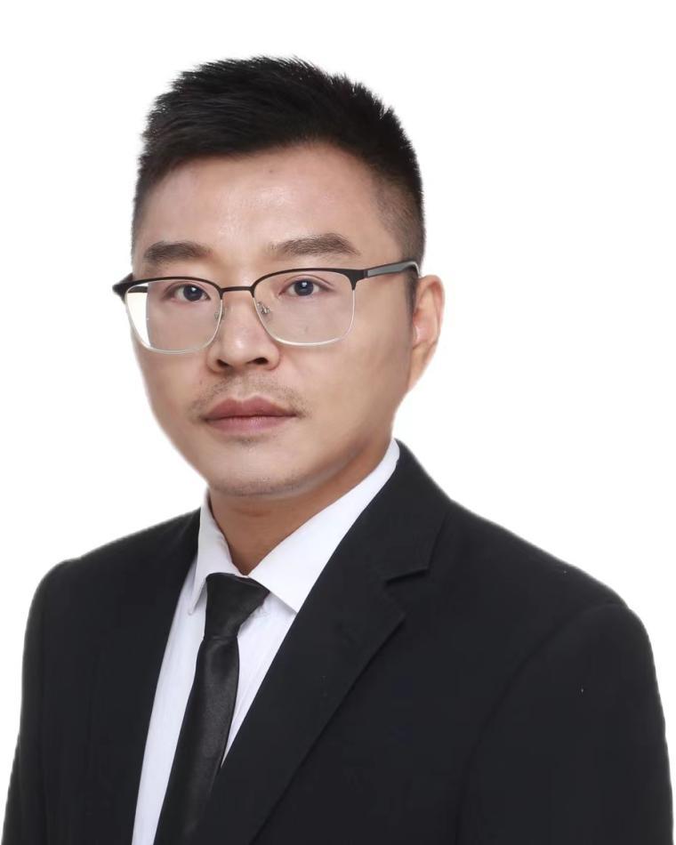 Hongtian Chen headshot