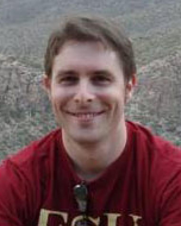 Daniel Kimmitt Headshot