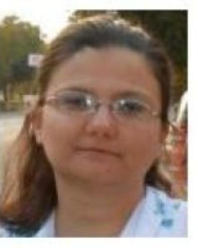 Ana Maria Dumitrescu Headshot