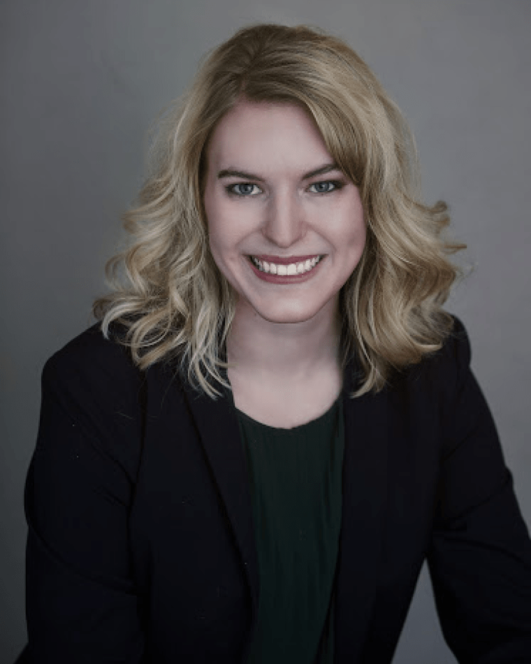 Katelyn Brinker headshot