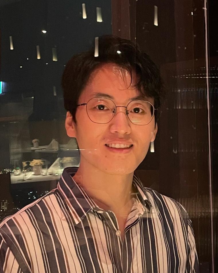 Lei Yao headshot
