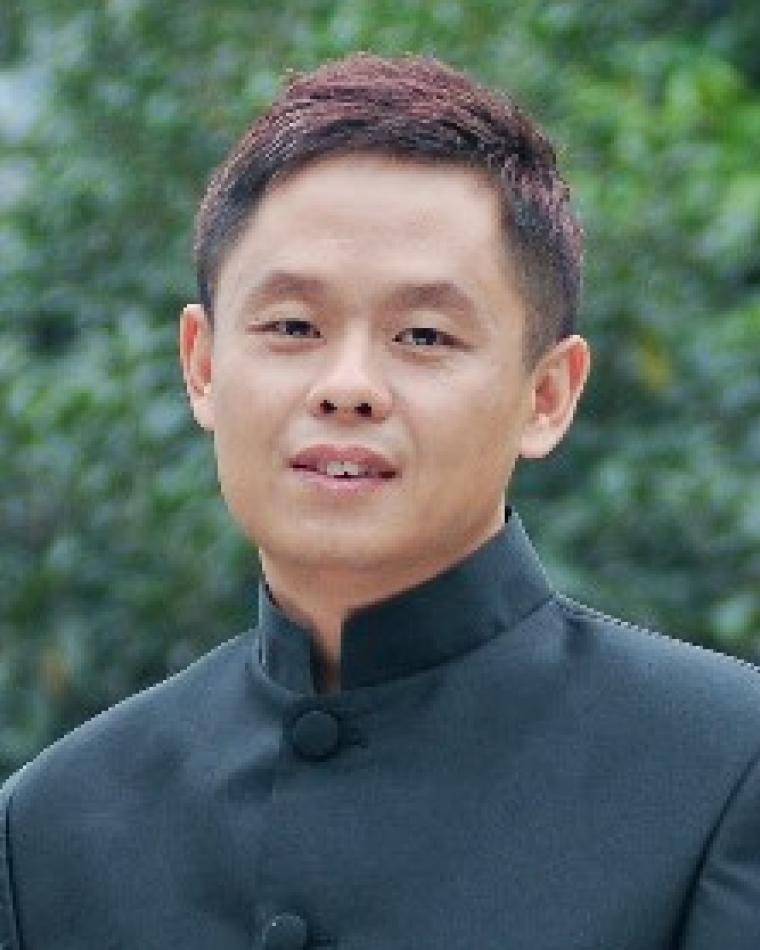 Qiang Miao Headshot