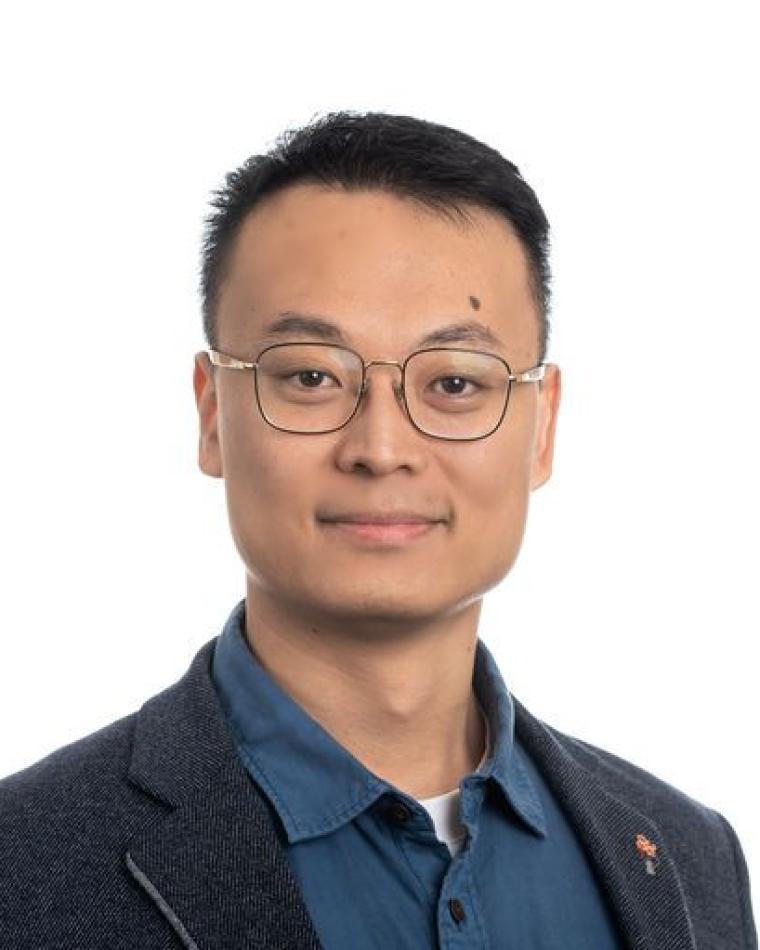 Zhiqiang Huo headshot