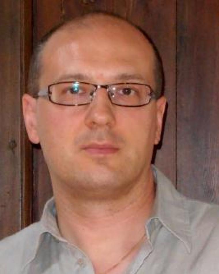 Roberto Tinarelli Headshot