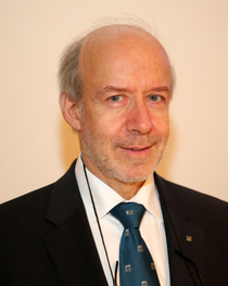 Georg Brasseur headshot