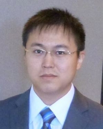 Jie Huang Headshot