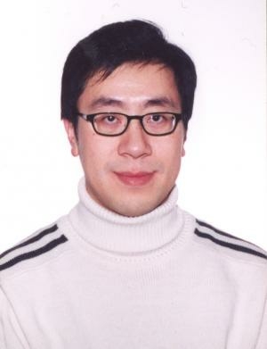 Henry Leung Headshot