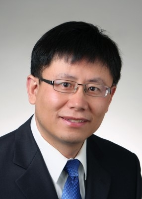 Peter X. Liu Headshot